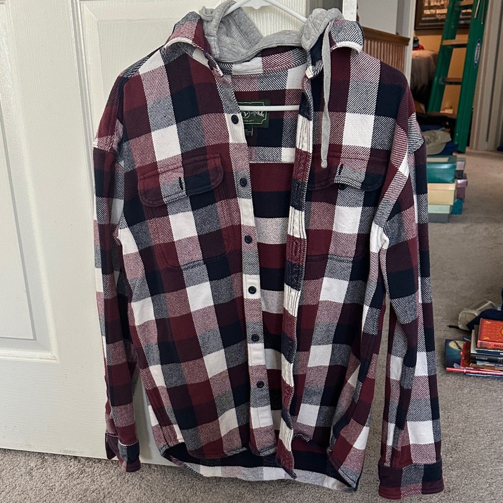 American Eagle Outfitters Burgundy and Blue Plaid Shirt